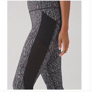 LULULEMON Fit Physique Crop 19" Black White Speckled Leggings size 6